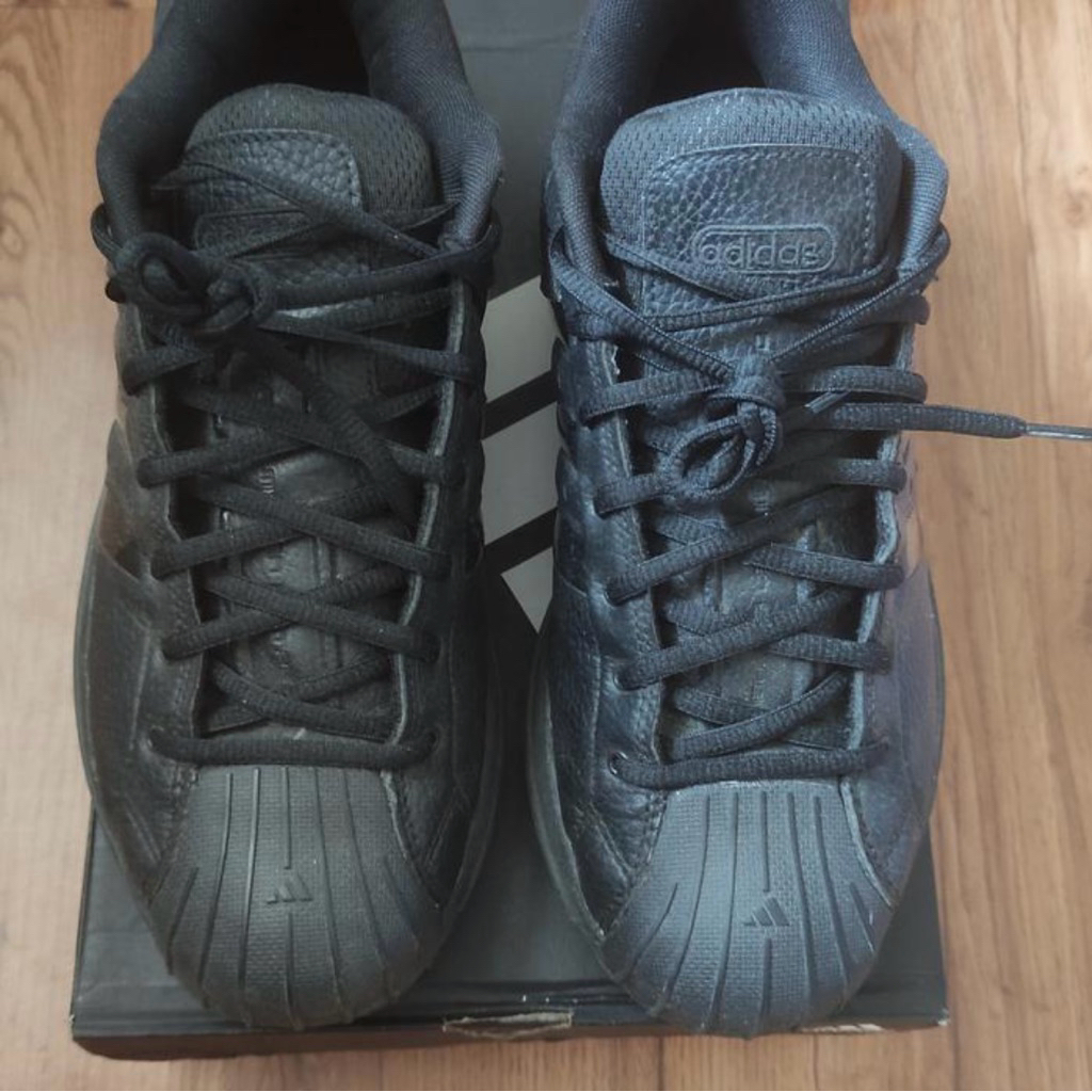 Sepatu Basket Adidas Pro Model 2G Low, size 41 1/3