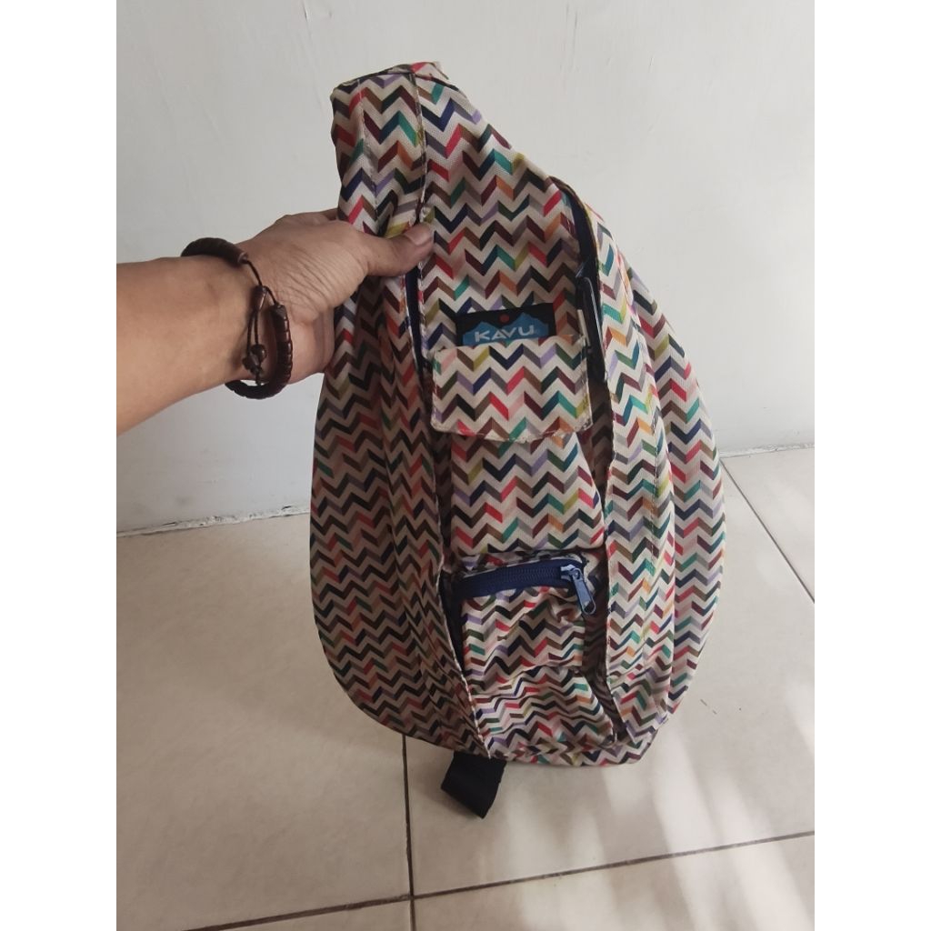 tas kavu sling bag