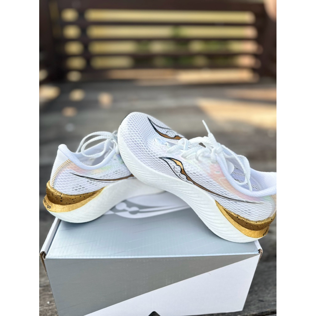 saucony