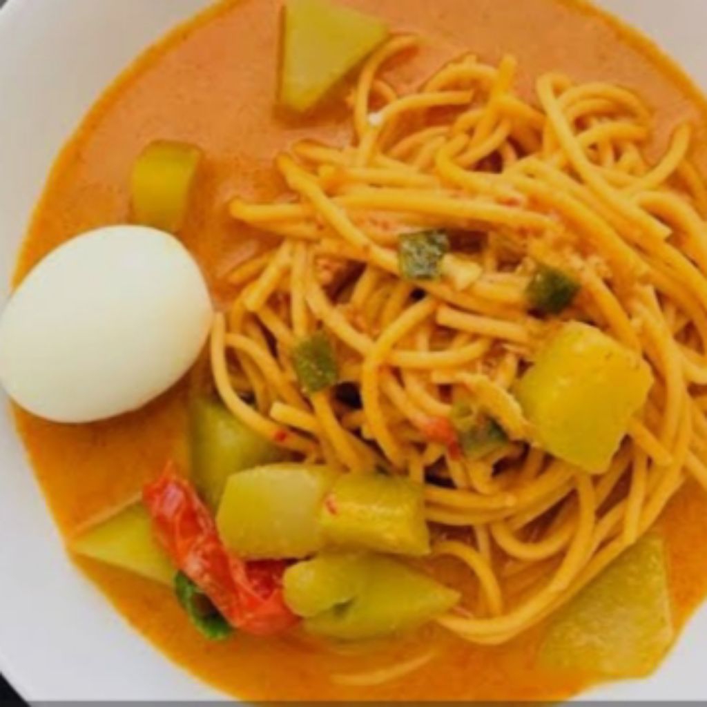 

MIE GOMAK KUAH