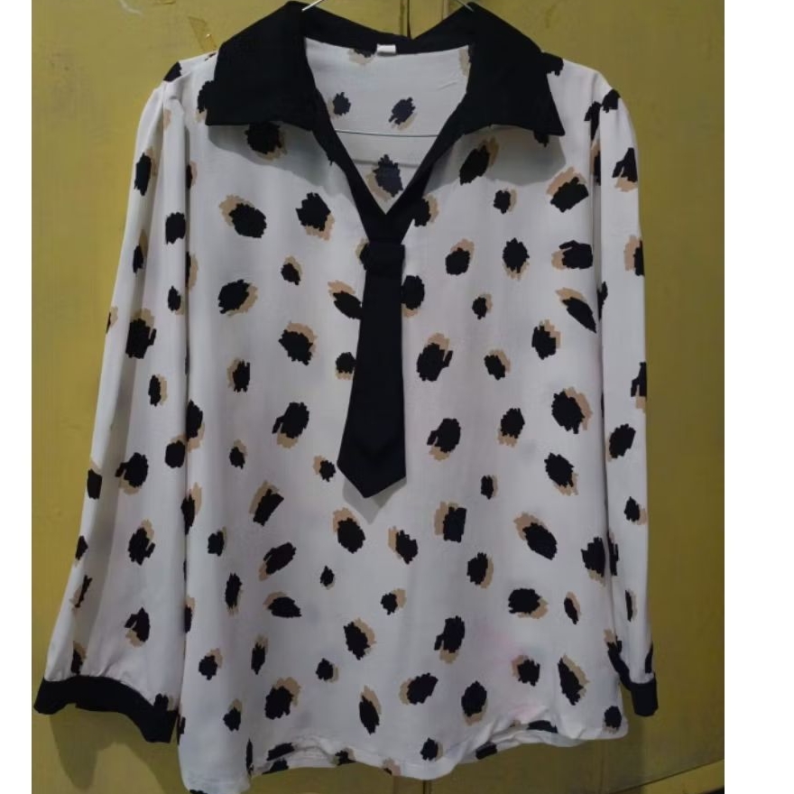 Kemeja Wanita Motif Macan