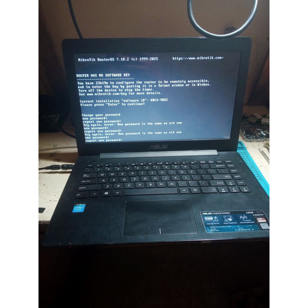 Laptop slim murah meriah Asus Hp dell Lenovo