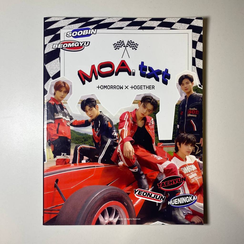 [Sharing] Photobook TXT Moa Membership Kit 2023