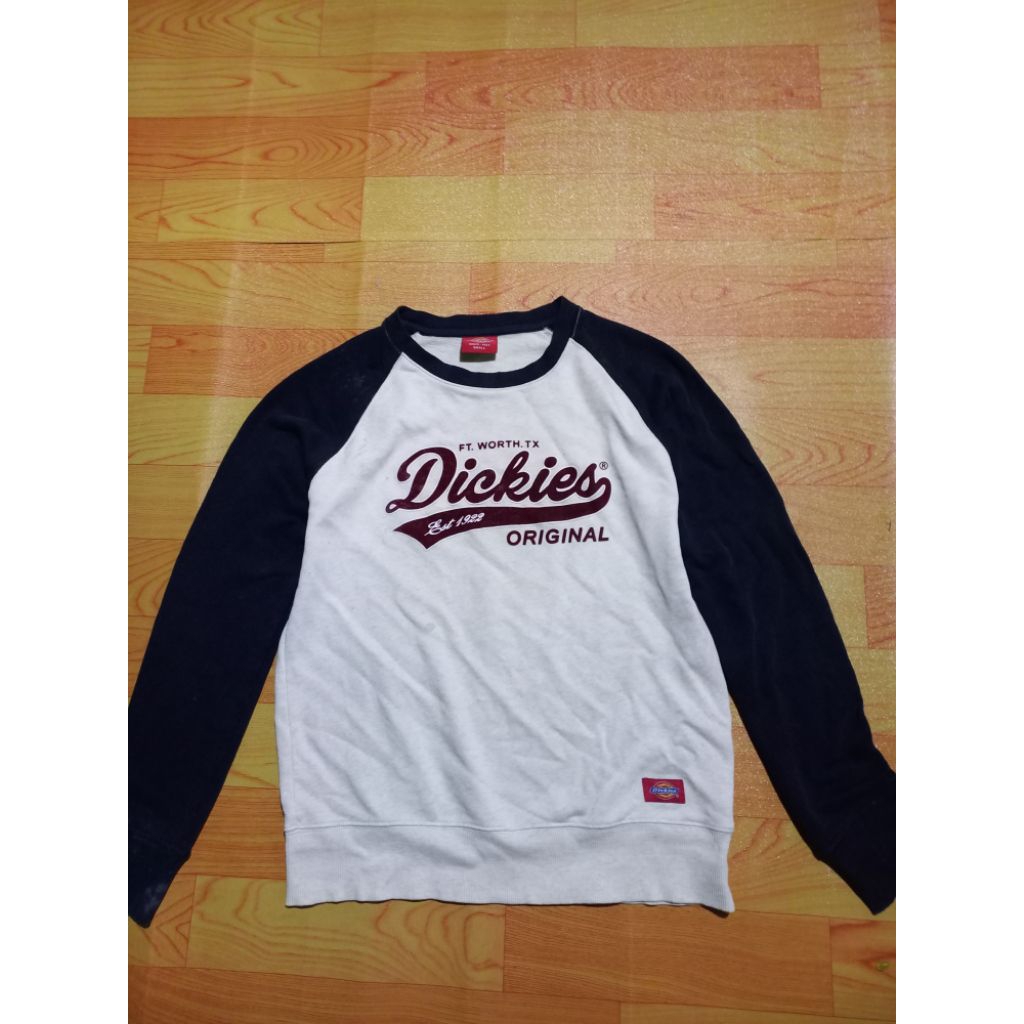 CN DICKIES