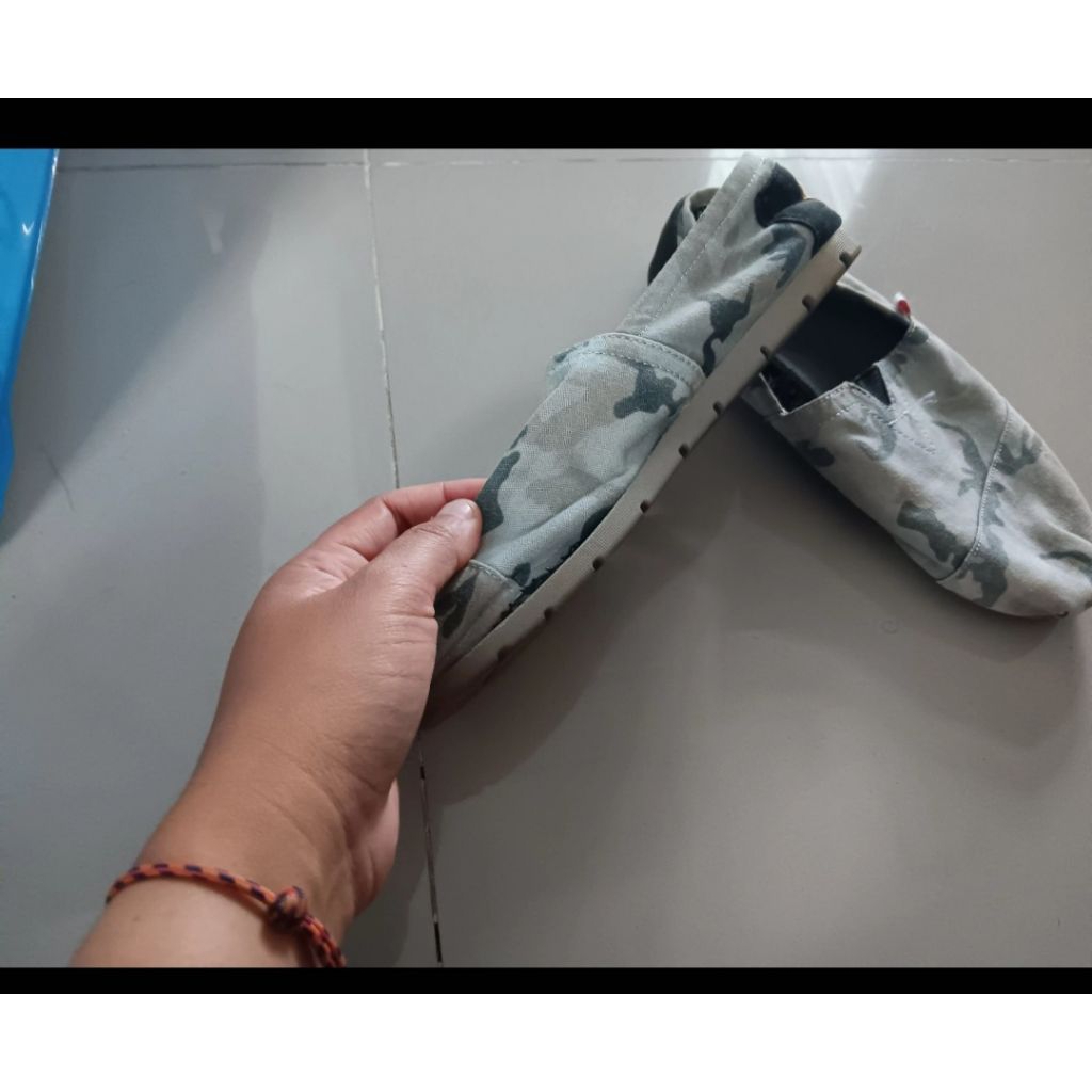 Preloved Ori Wakai Army Unisex