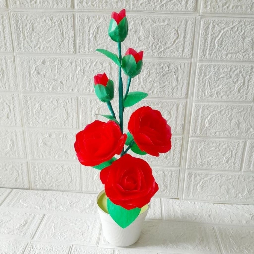 kerajinan tangan bunga mawar dari plastik kresek