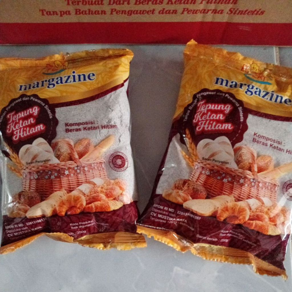 

Tepung Ketan Hitam Merk Feat margazine 250gr