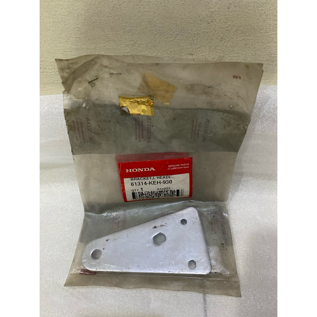 BreketDudukanKupingLampuMegapro/61314KEH930