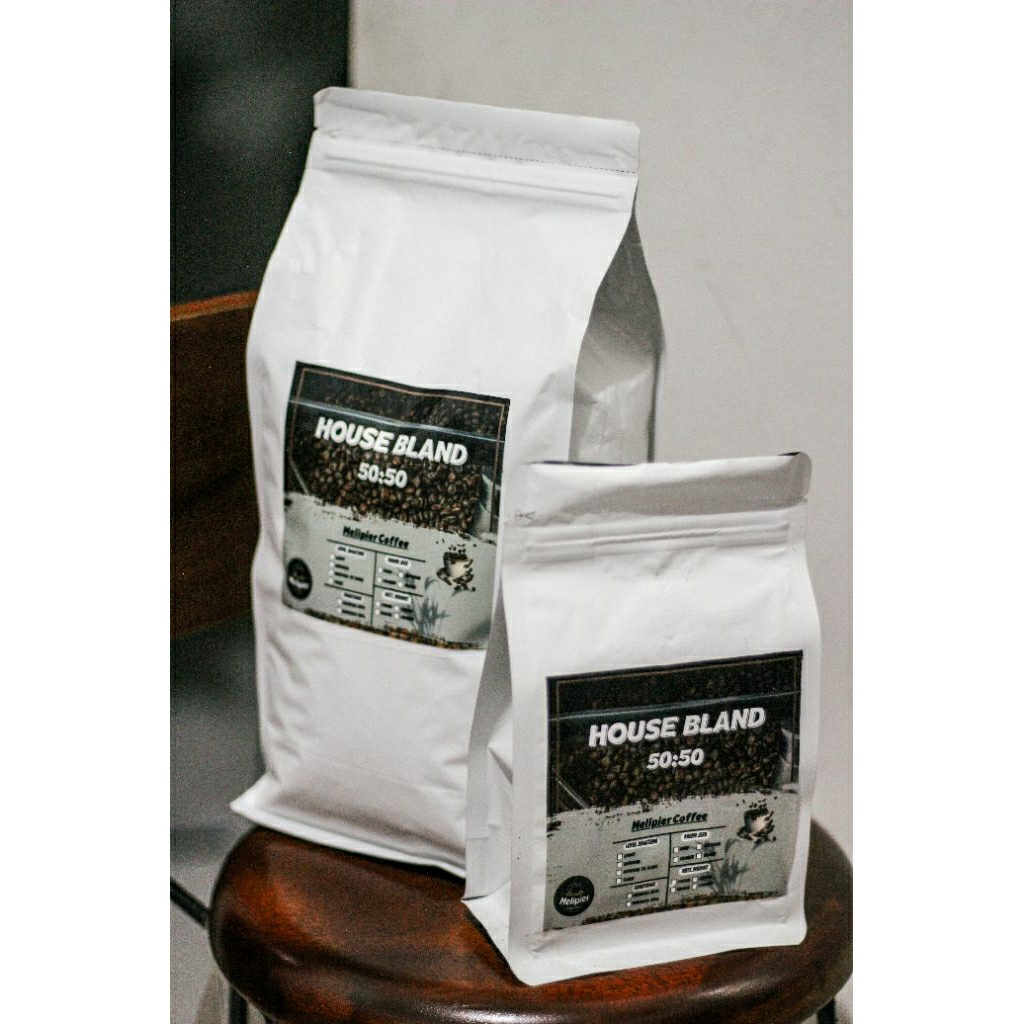 

BIJI KOPI HOUSE BLAND 50% ARABICA 50%ROBUSTA Melipier Roastery