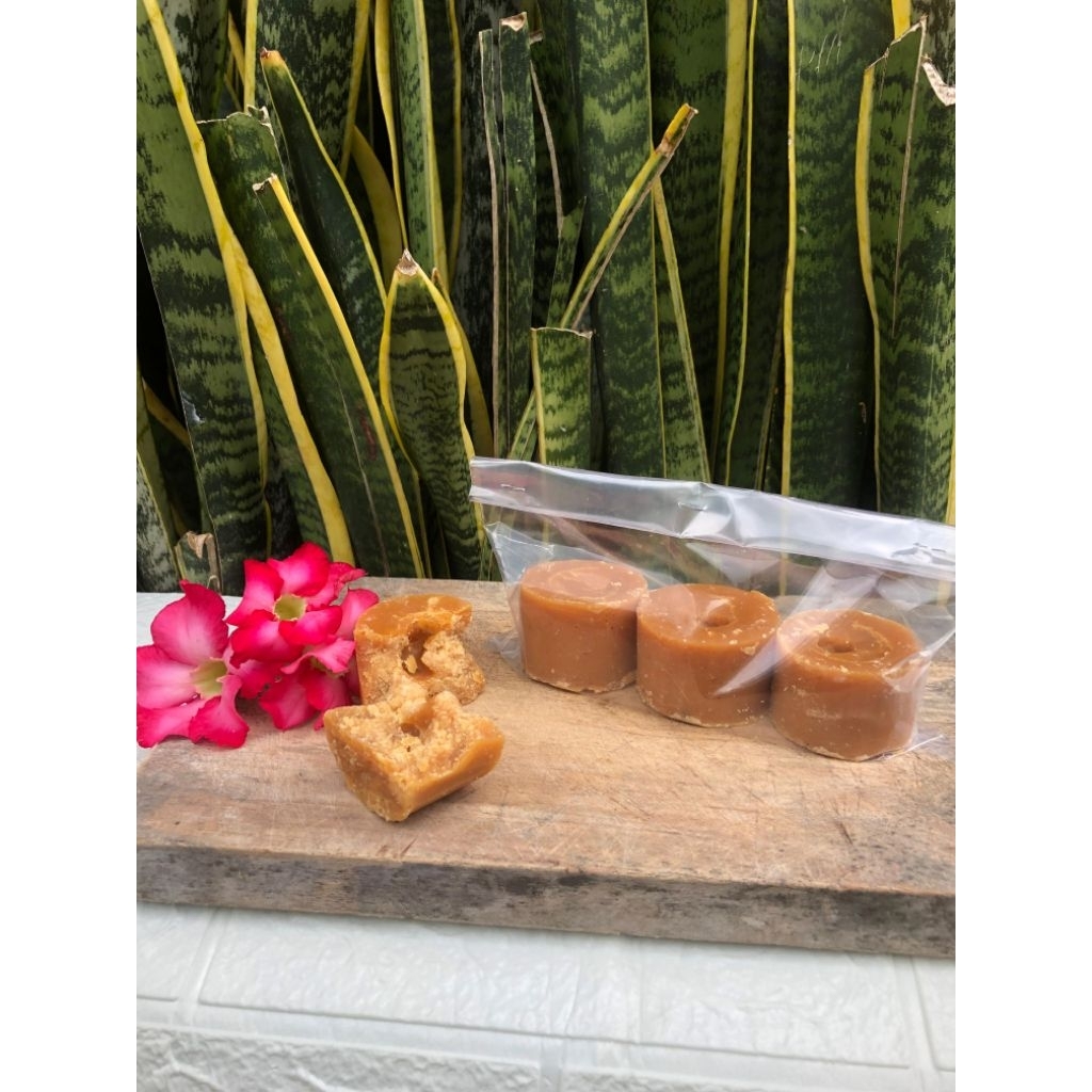 

GULA JAWA MURNI 1/4 KG