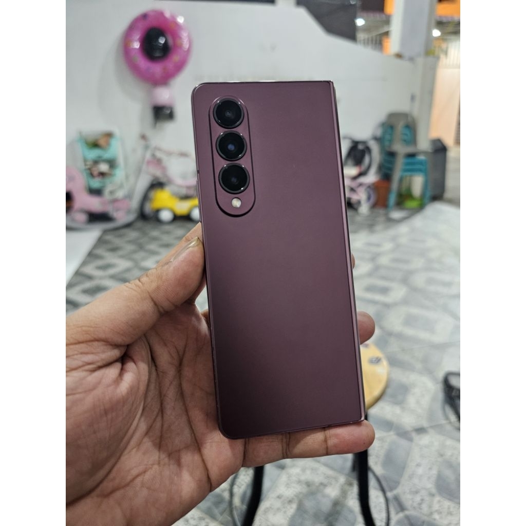 Samsung Z Fold 4 5g 12/512 burgundy mulus 99% unit only ex garansi resmi sein