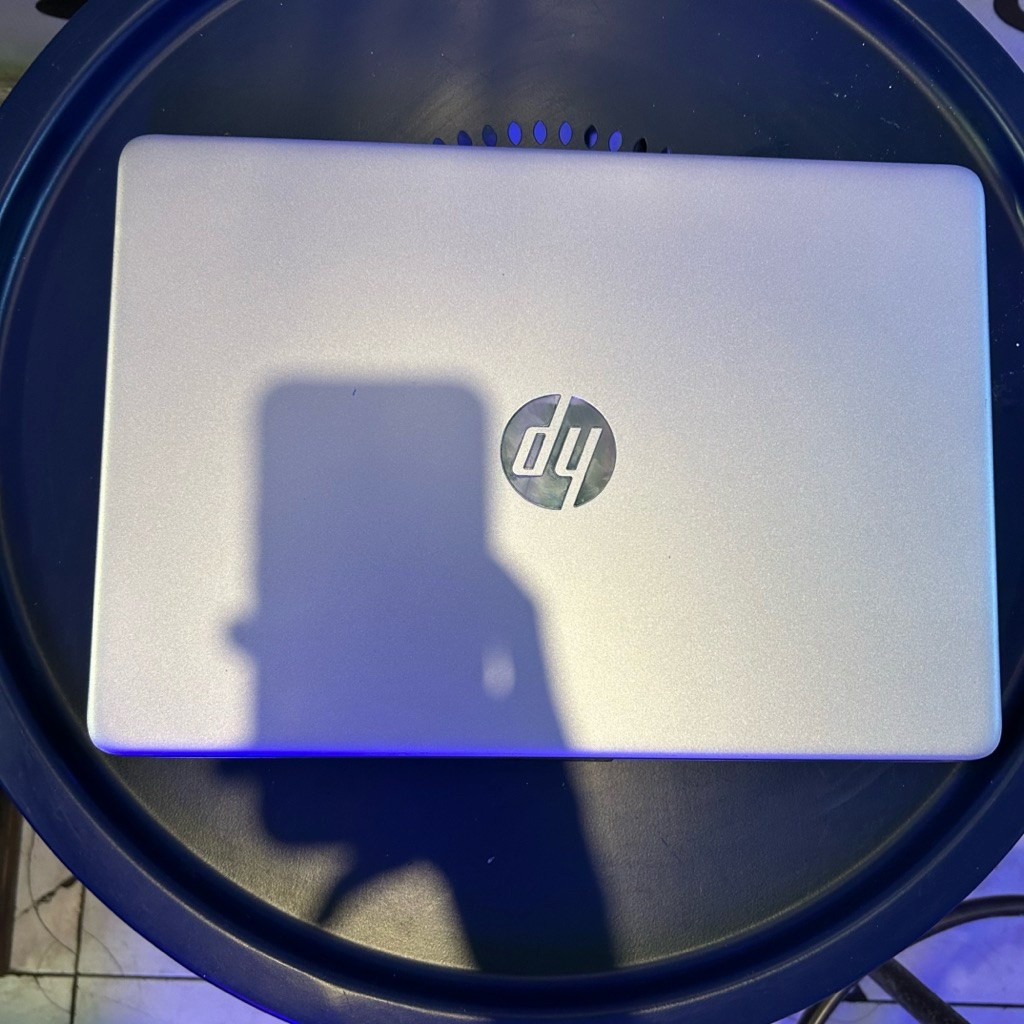 Laptop HP 14 Prosesor AMD Ryzen 3 3250U Ram 8GB SSD 128GB
