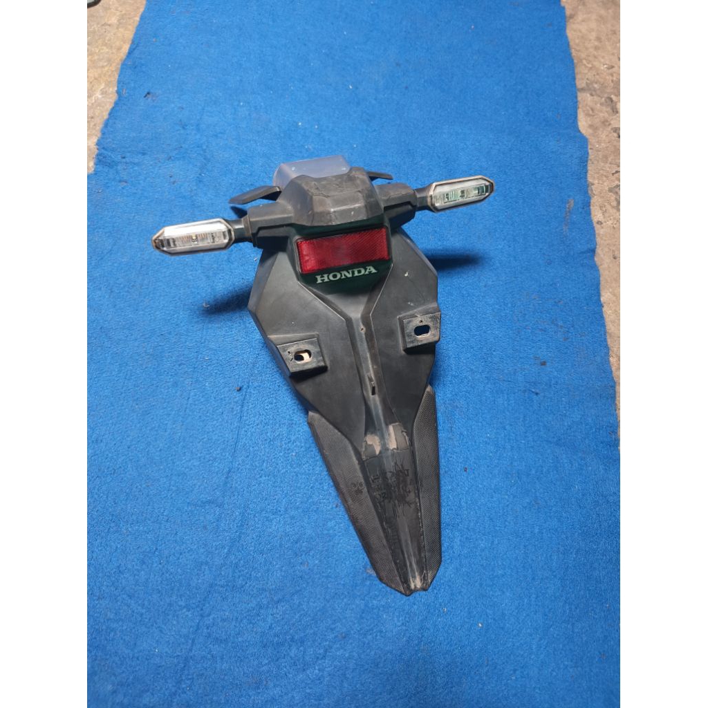 Spakbor Belakang Vario 125 new / Vario 150 new / Vario 160 Original