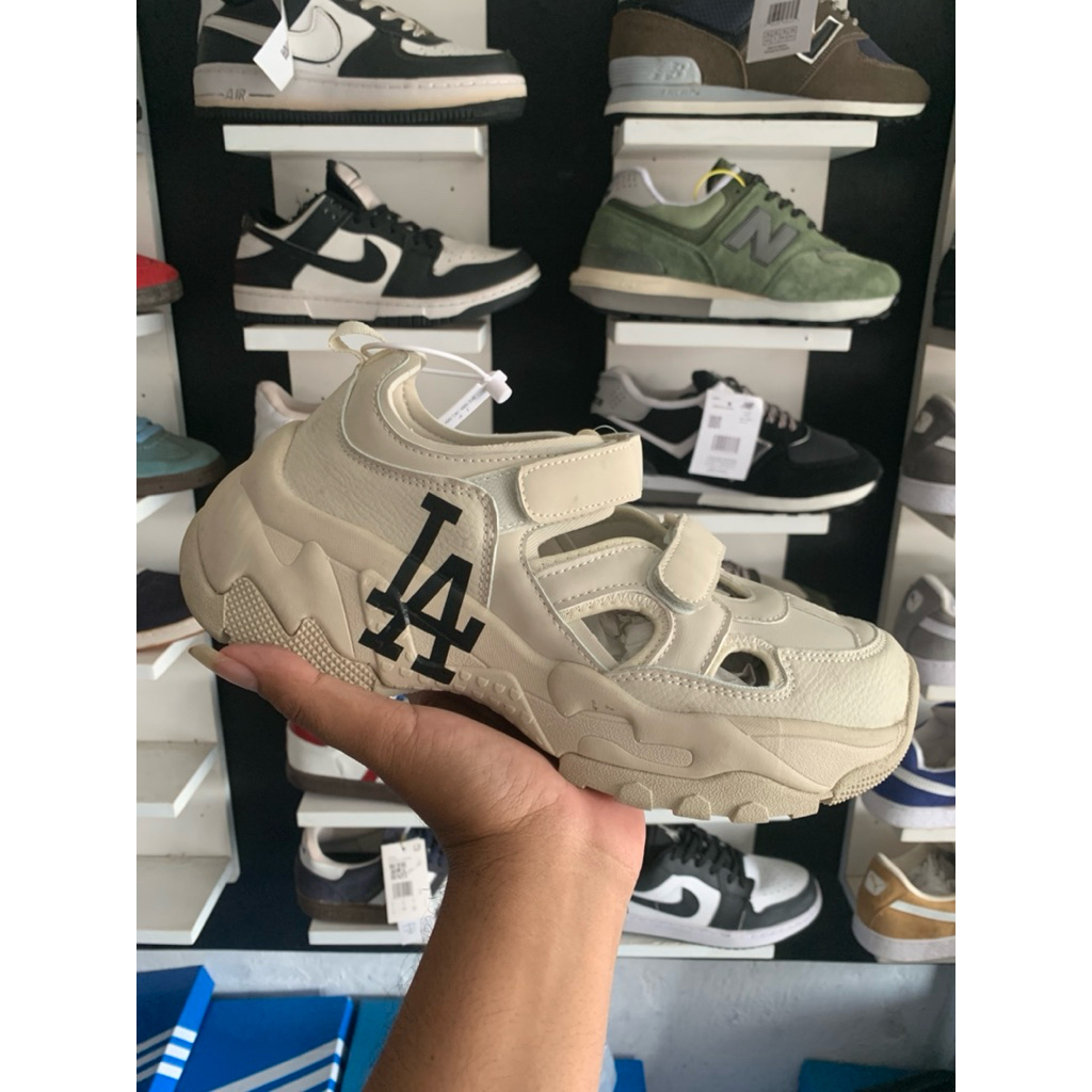 Sandal sepatu MLB impor