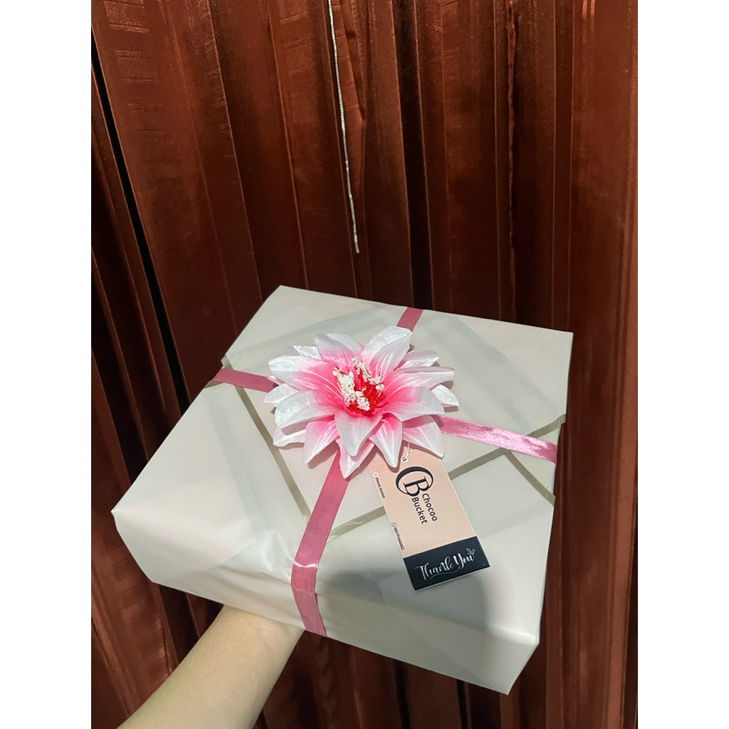 Gift Box Cewek | Gift Box Cowok | Gift Box Aesthetic | Gift Kado Cewek
