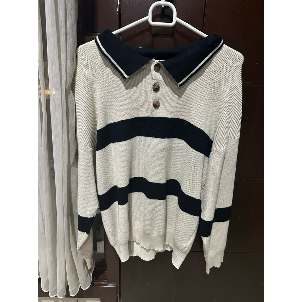 This is April outerwear (preloved)