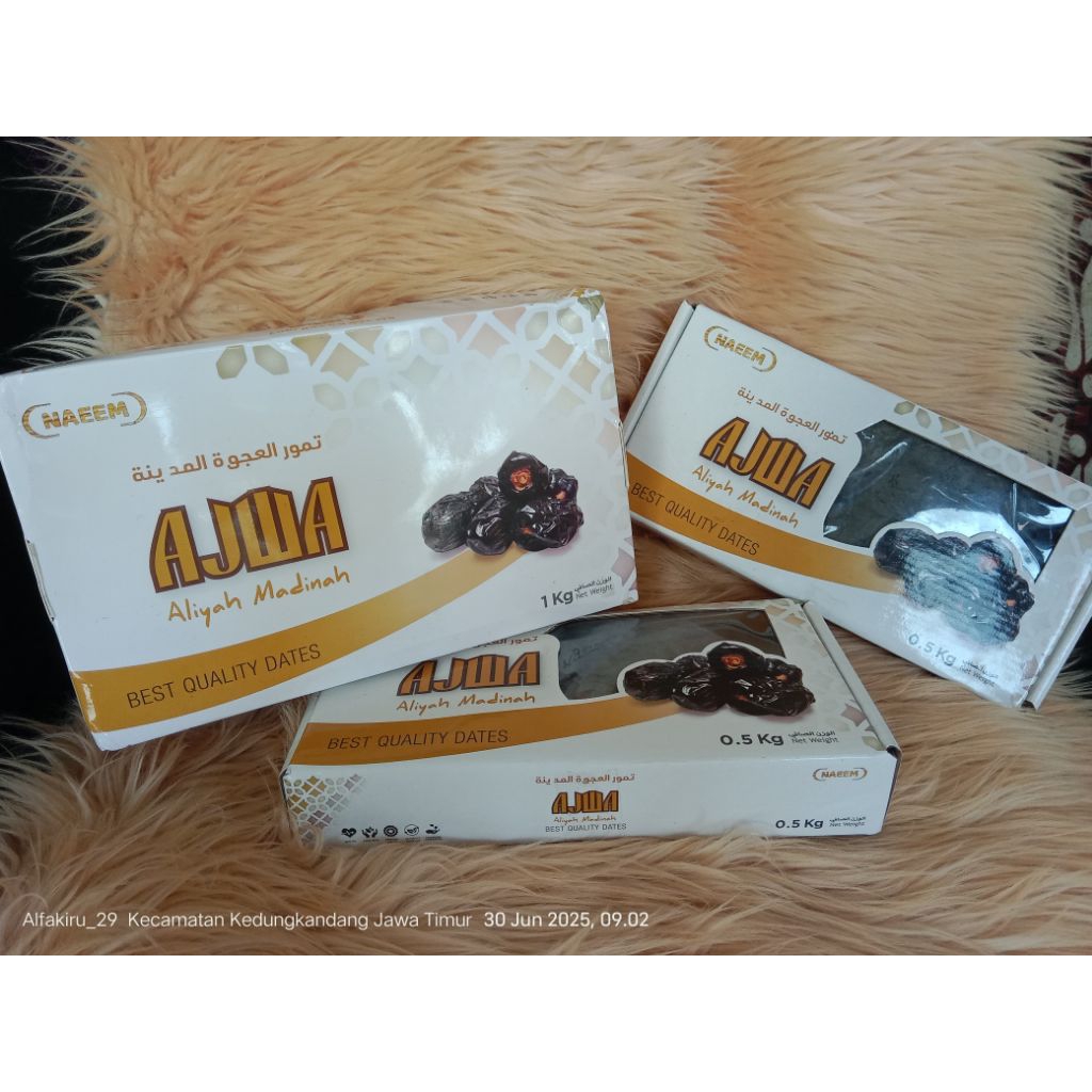 

NAEEM Kurma Ajwa Madinah