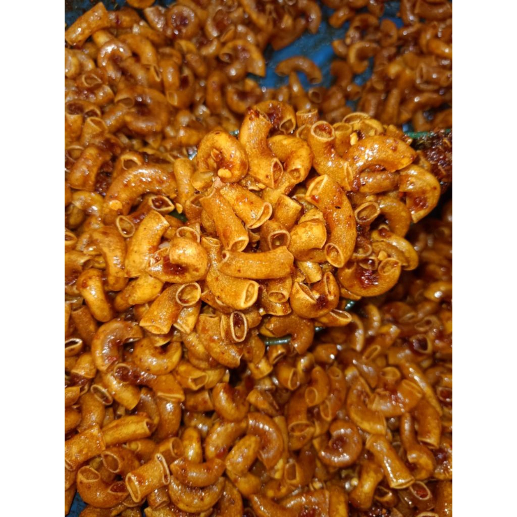 

Seblak makaroni/pipa pedas extra daun jeruk