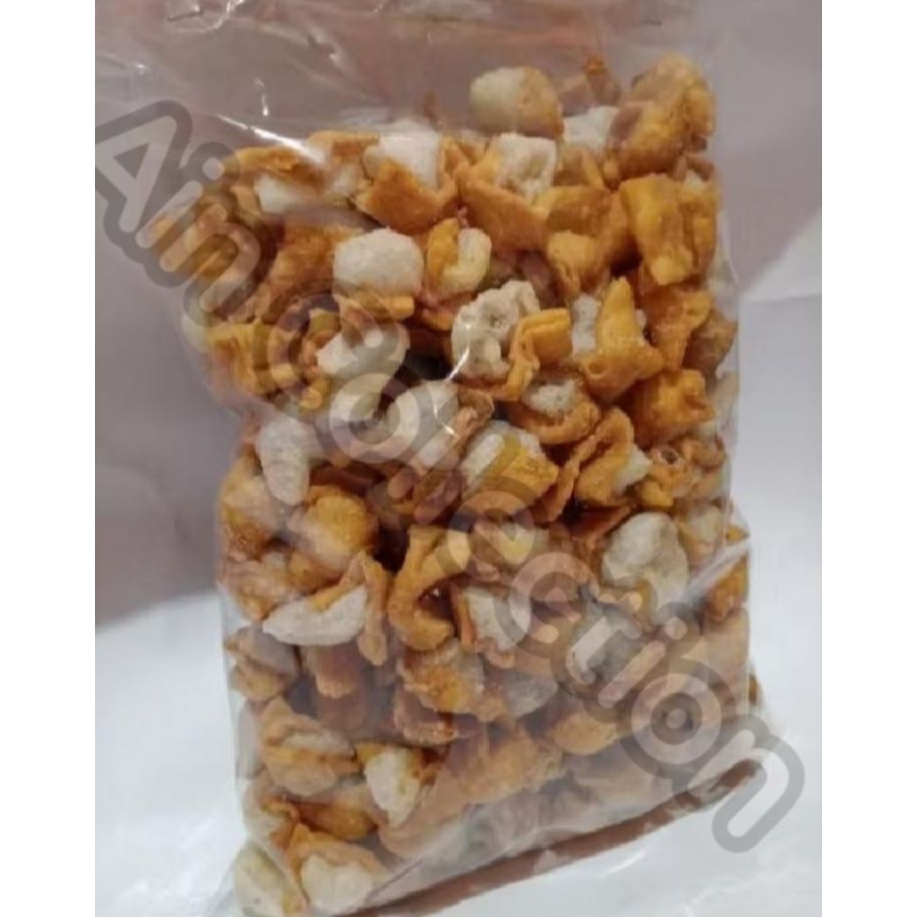 

Toping Tambahan siomay kering, tahu bakso kering, dan cuanki lidah