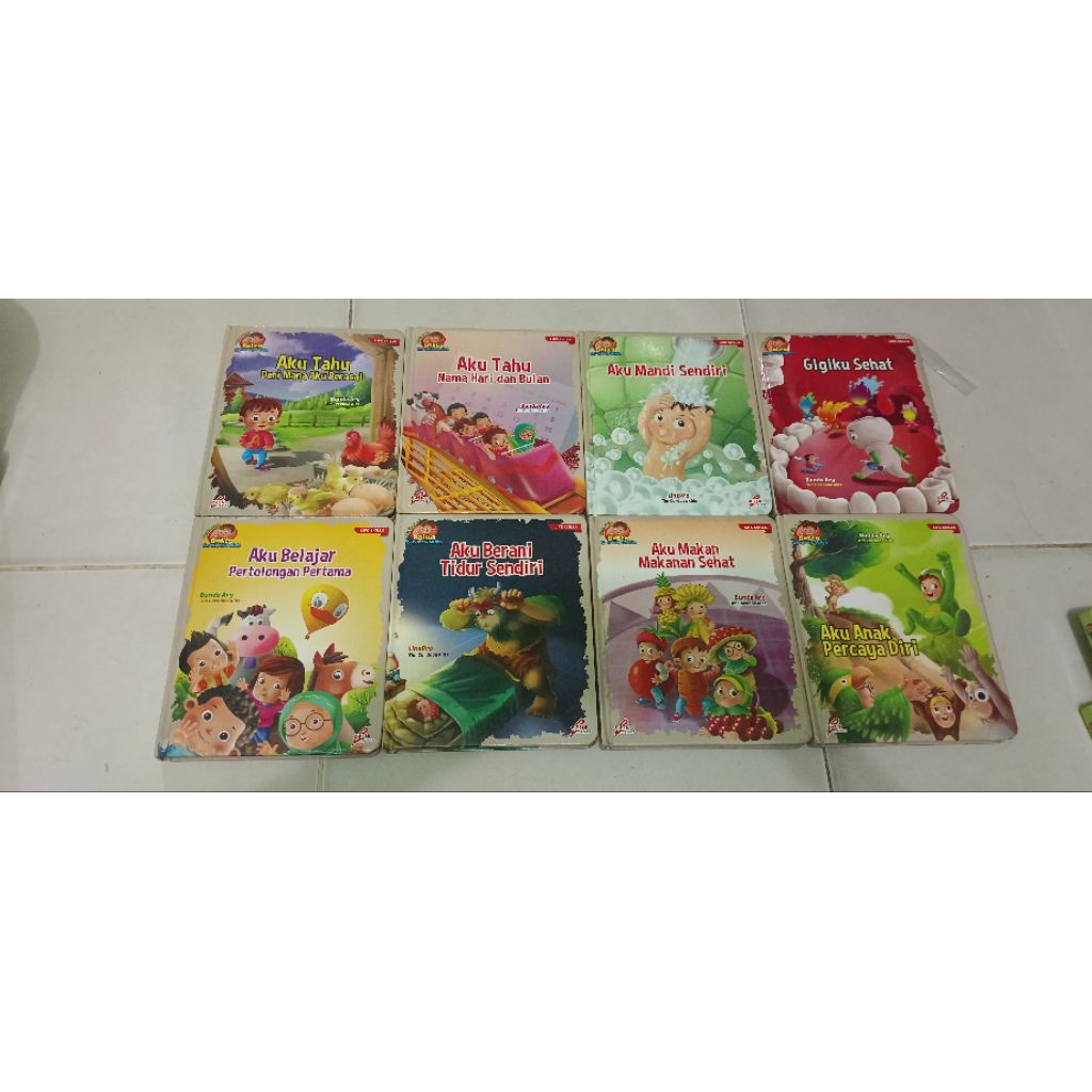 buku little abid dan kontener preloved