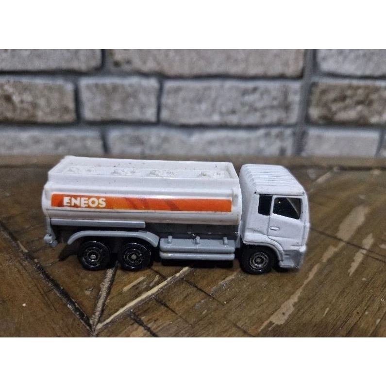 Tomica Nissan Diesel Eneos