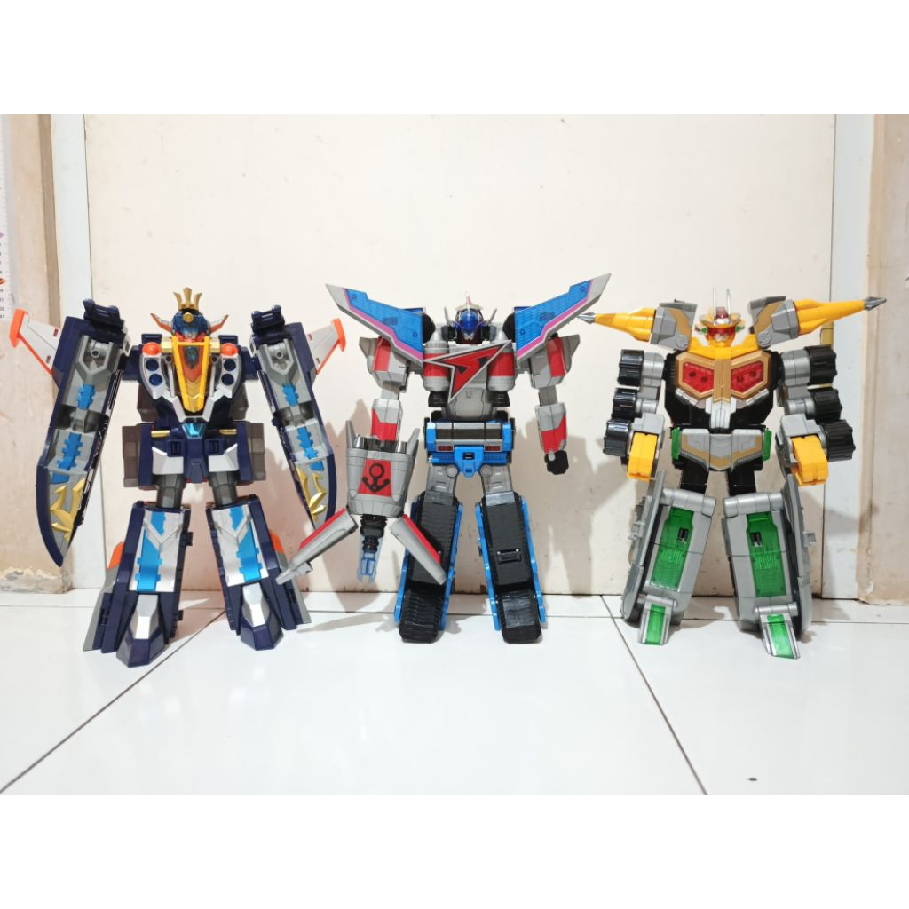 DX Space Guardian Universal Saver Robot gabungan (Solar, Uranus, Star Saver) No Megazord Tobot