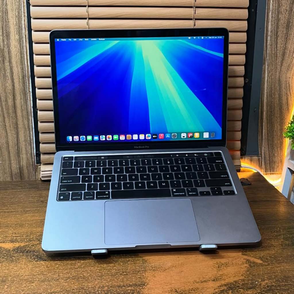 mb pro 2020 m1 lupa iCloud