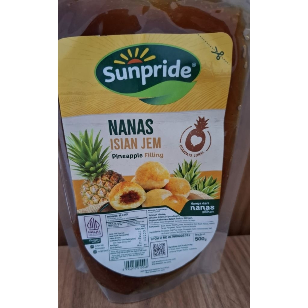 

Selai Nenas sangat cocok untuk isian nastar, isian roti