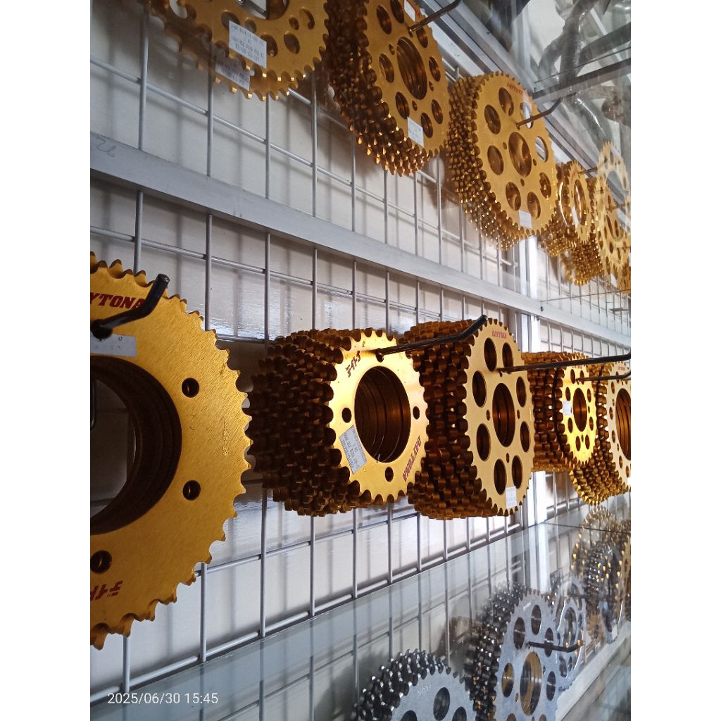 GEAR BELAKANG DURALUMIN DAYTONA