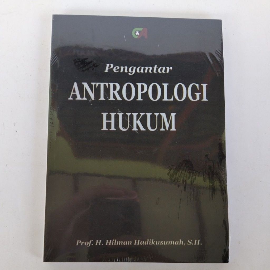 Pengantar Antropologi Hukum