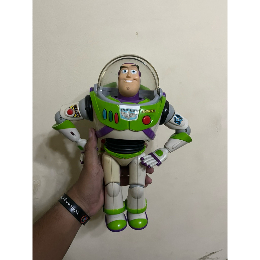 Buzz Lightyear Signature Collection Thinkway Toys