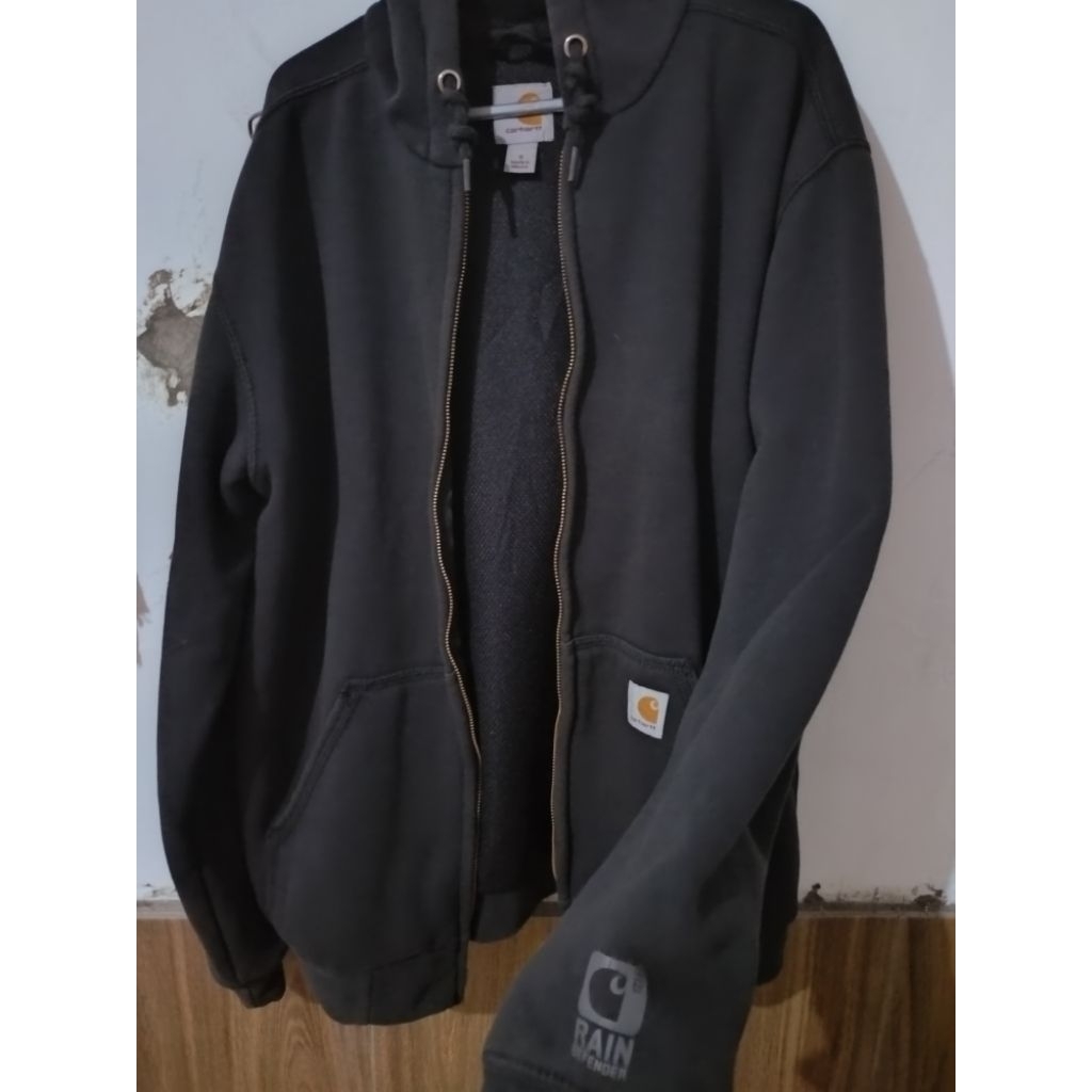 Carh*rtt Rain Defender