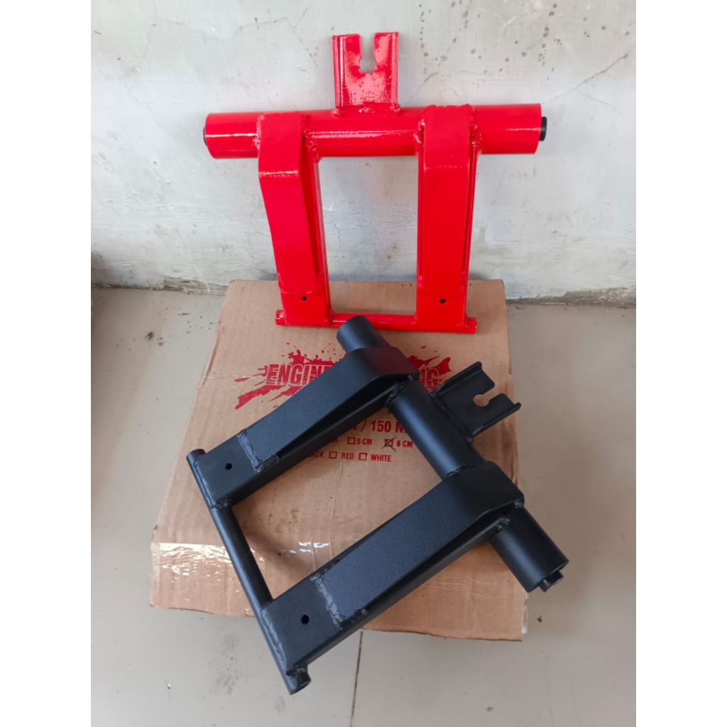 ENGINE MOUNTING VARIO 125/150 NEW VARIO 125/150 LED