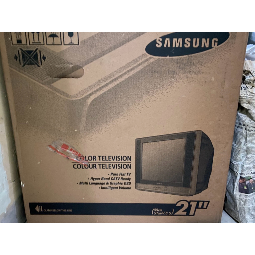 TV JADUL TV TABUNG SAMSUNG VINTAGE KLASIK CLASSIC 21” INCH TV HIDUP AKTIF PAJANGAN DECOR CAFE TIVI L