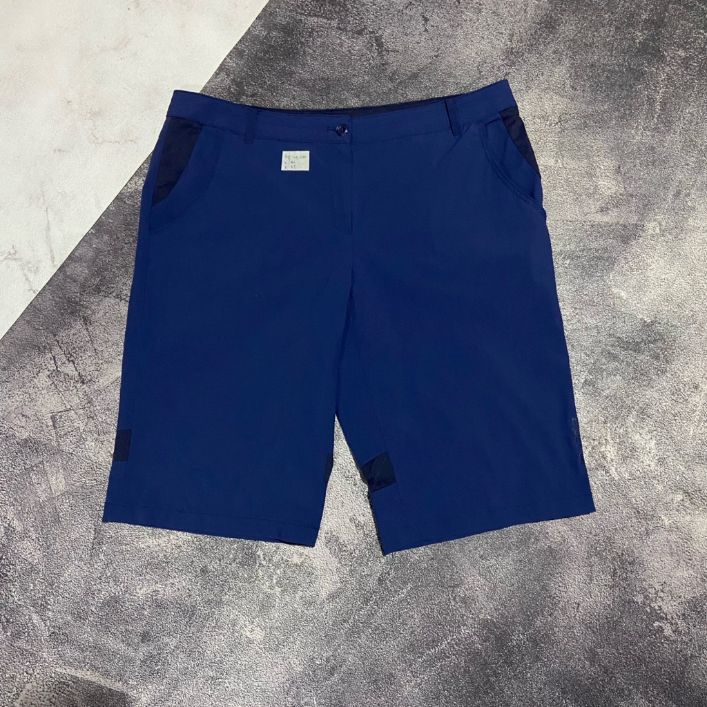 celana pendek gunung crocodile