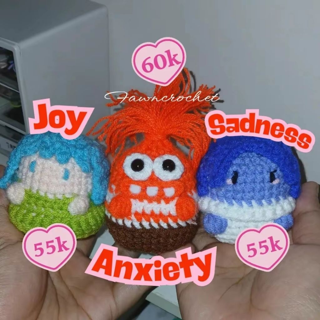 Gantungan kunci inside out | Boneka rajut inside out