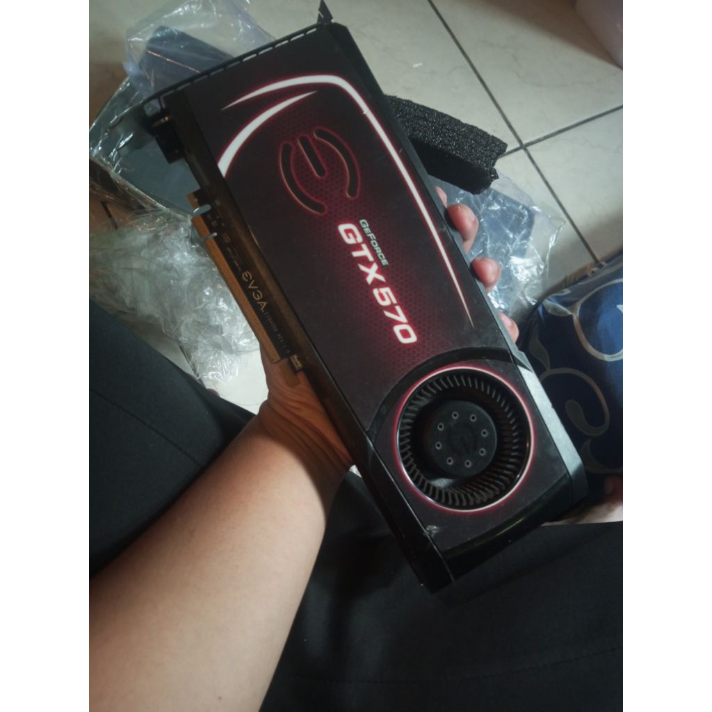 GTX 570 GDDR5 320Bit