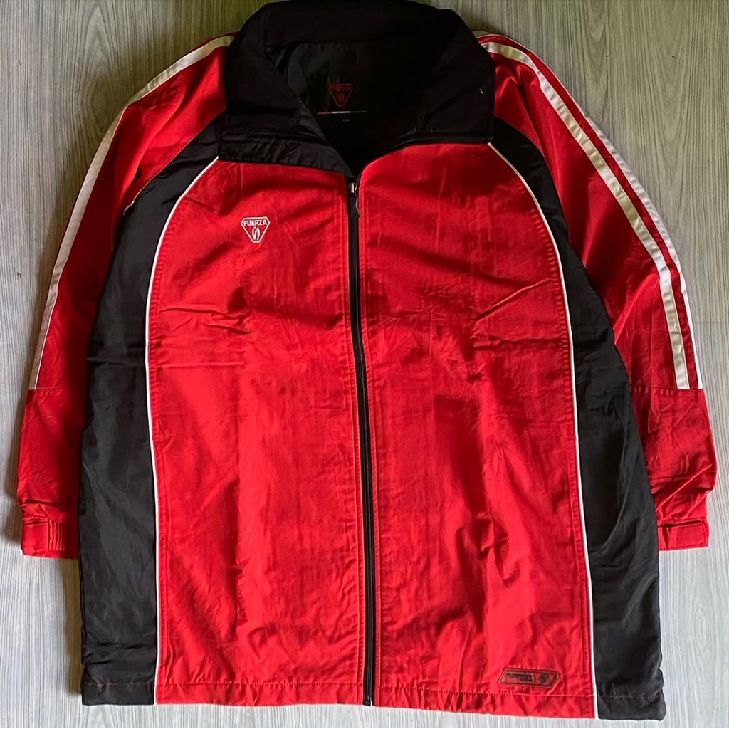 FUERZA ACTIV STRIPS SPORT JAKET