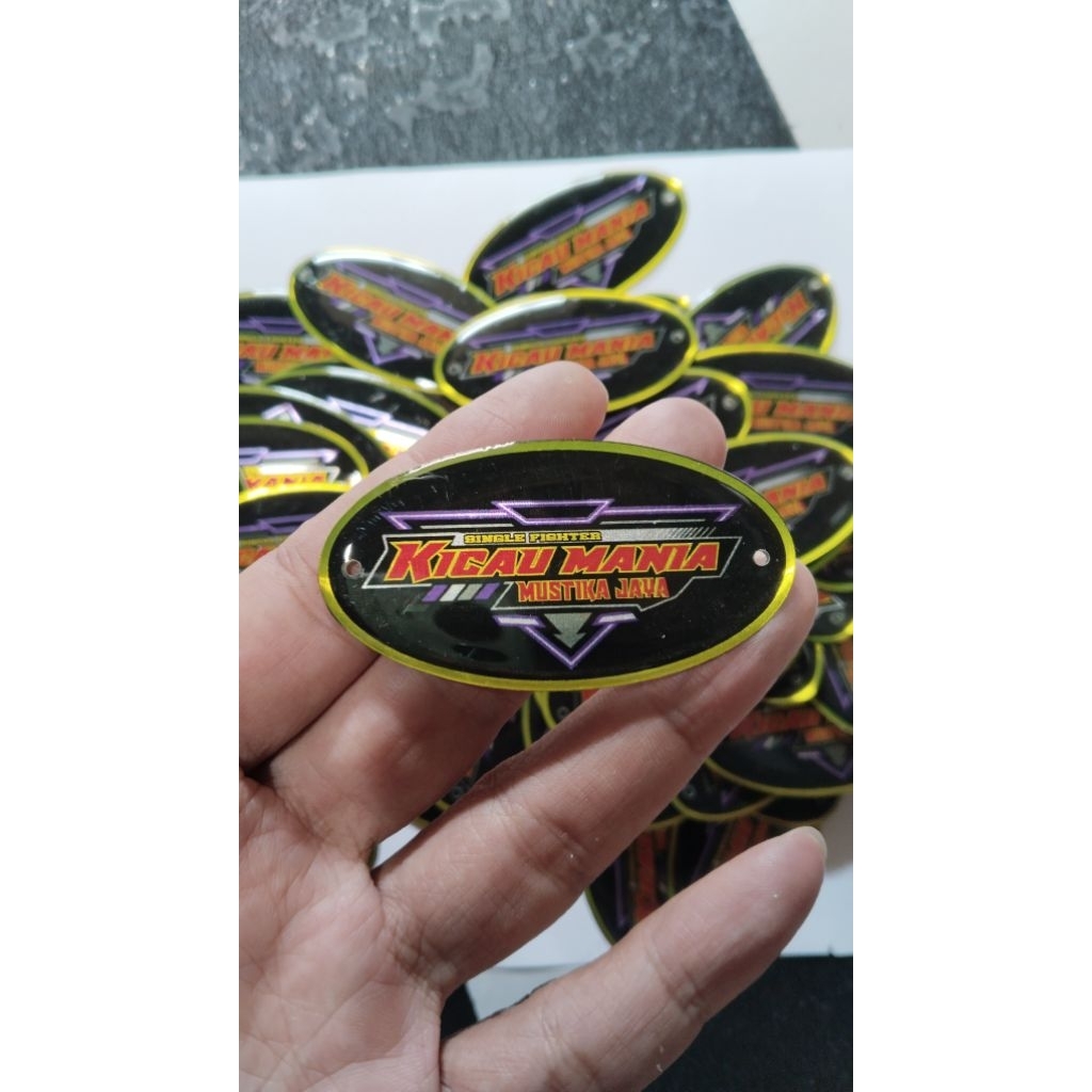 Emblem sangkar custom.