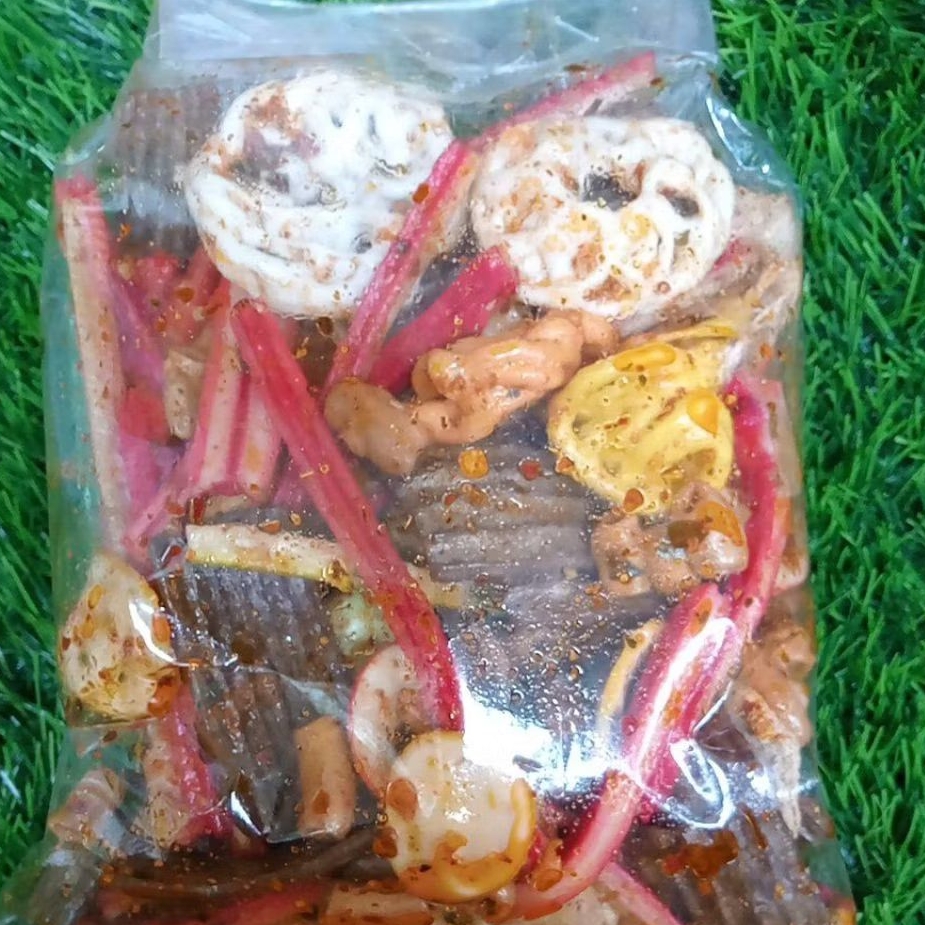 

seblak mix pedas daun jeruk purut 1000g