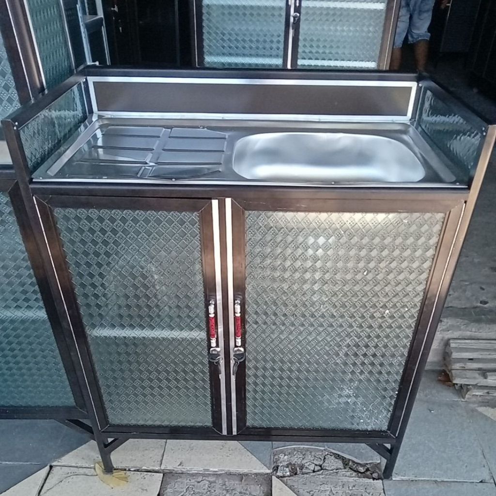 Rak cuci piring waftafel kaca aluminium