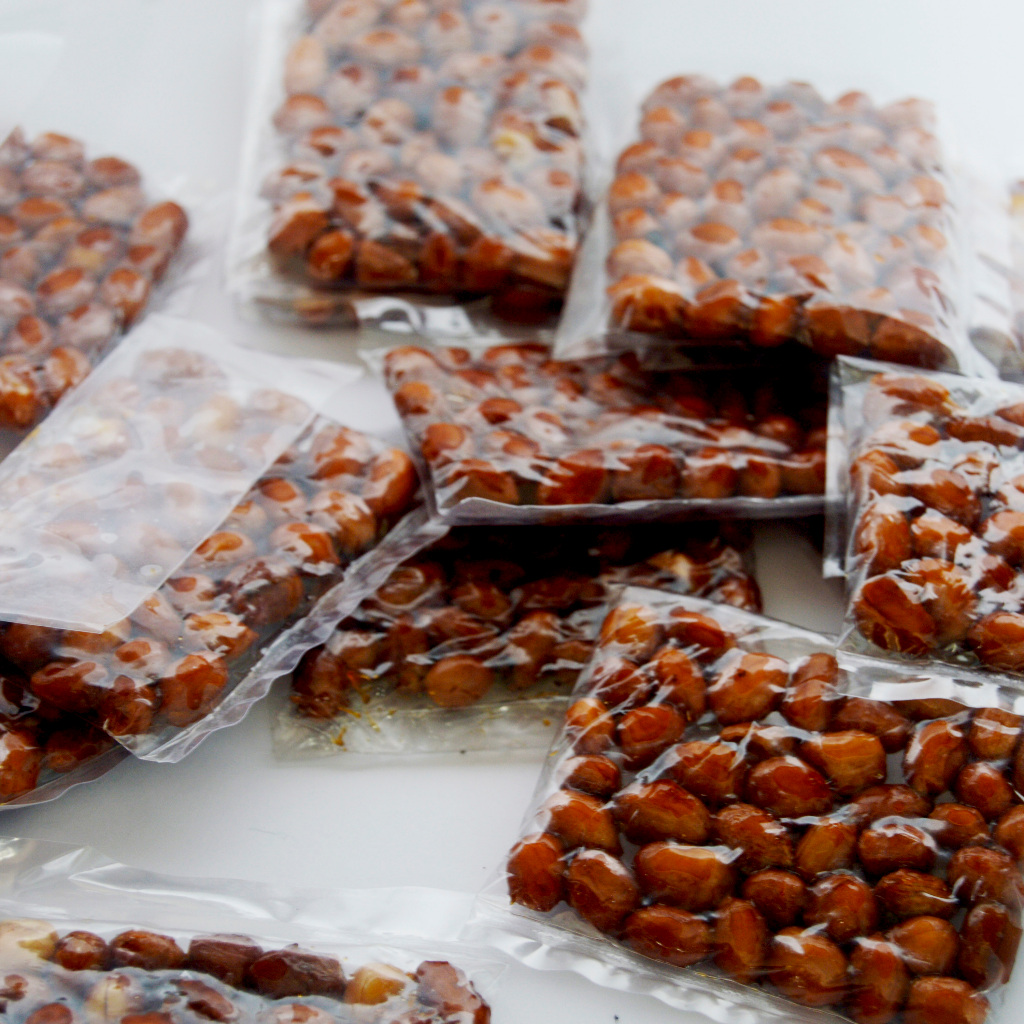 

Kacang Pedas Jadul Termurah 1 Pack Isi 10 Pcs,Renyah,Pedas,Hurih Dan Ekonomis,Dijual Lagi Sangat Menguntungkan