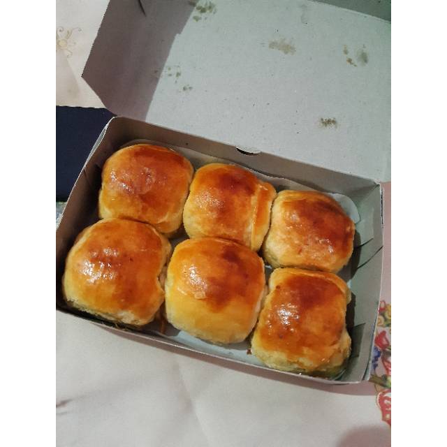 

HOMEMADE PISANG MOLEN KEJU ISI 10 BOLEN PISANG ORIGINAL MURAH