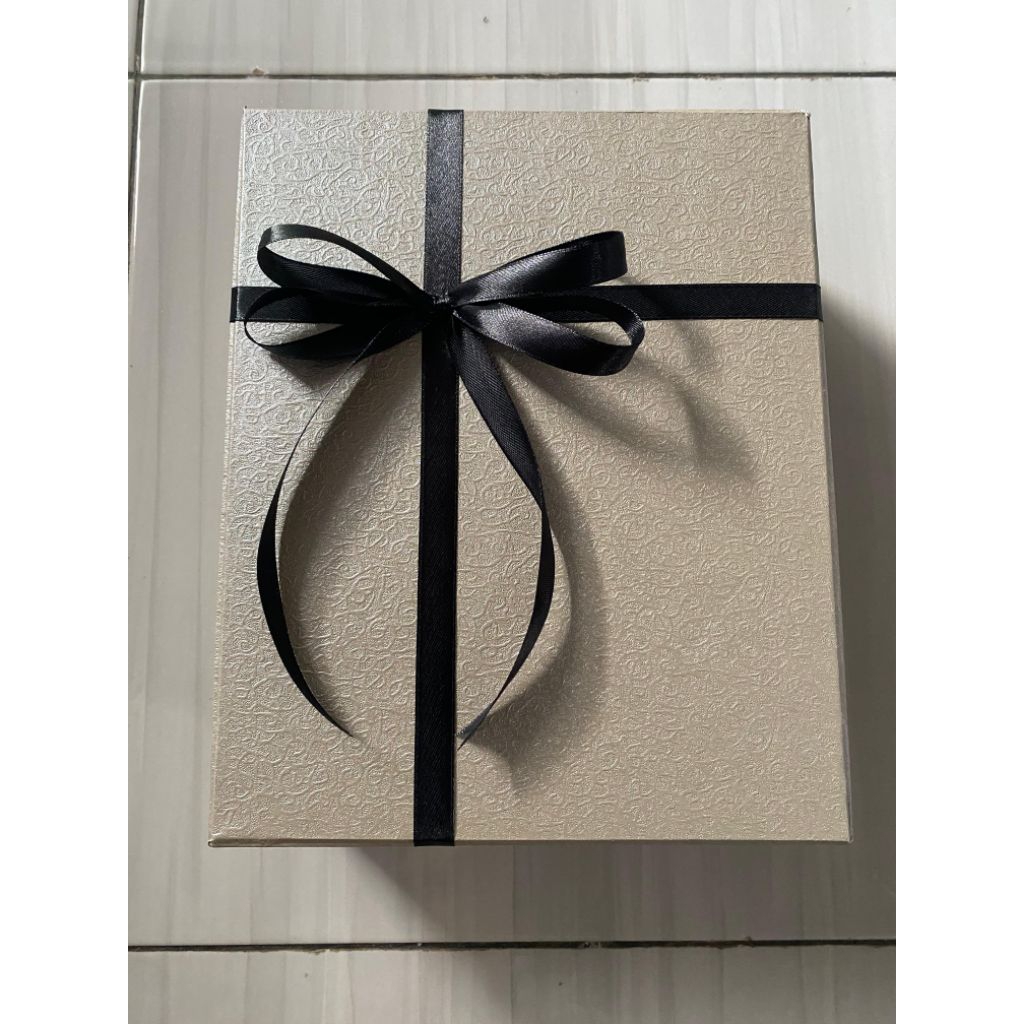 

hardbox uk 35x35 tinggi 15