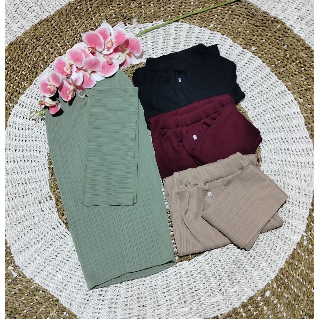 Kamen Jadi Anak Bahan Knit Ivory Set Selendang/Kamen Anak/Kamen Knit Ivory/Kamen Set Selendang