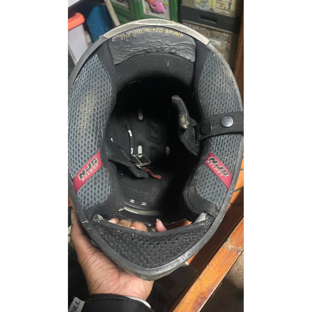 HELM FULL FACE NJS BEKAS