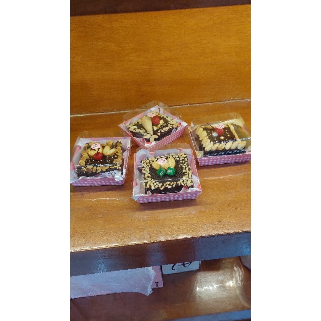 

fudgy brownies varian bento cake