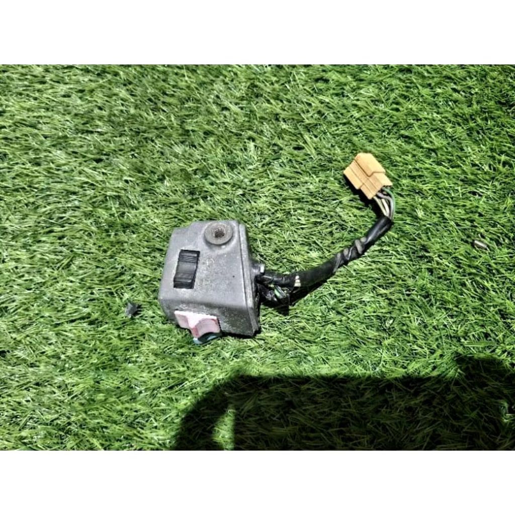 holder saklar kiri Suzuki bravo tornado crystal original