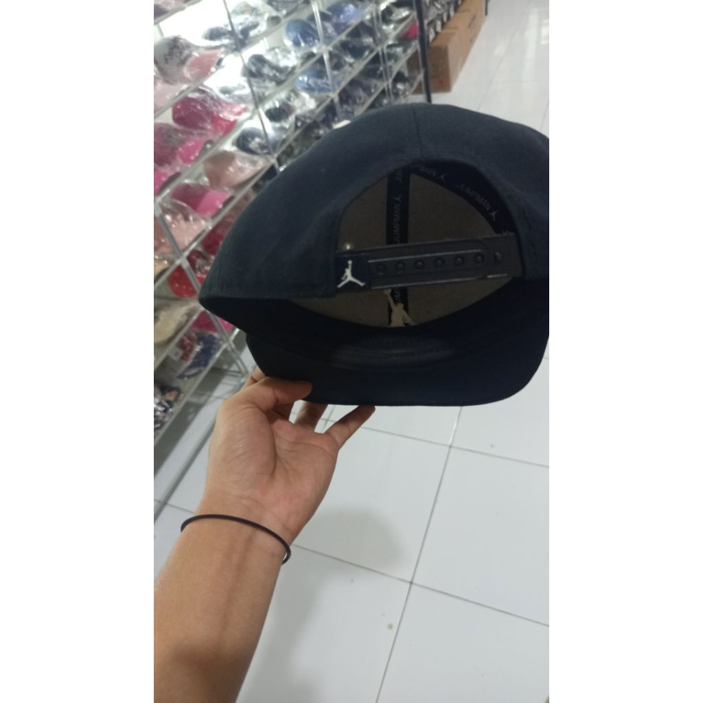 topi second JORDAN