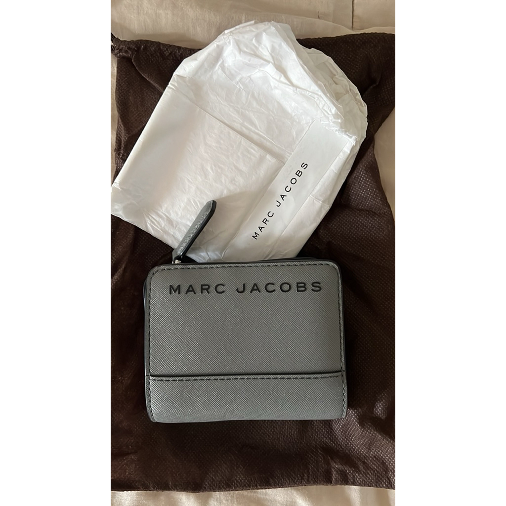 marc jacobs wallet